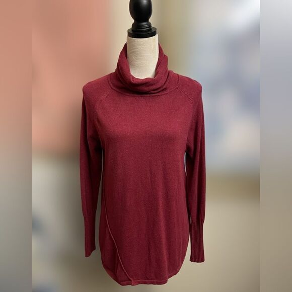 Lilla P Red Turtleneck Sweater with Angora/Cashmere & Cotton (Medium) - Picture 3 of 10
